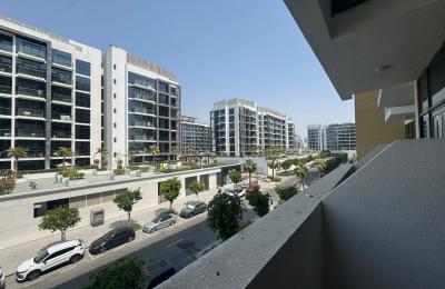 Fully Furnished | Burj Khalifa View | High ROI