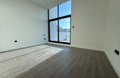 UNDER OP | Luxury 4BR Villa in Elie Saab Vie | MBR City
