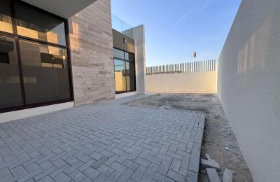 UNDER OP | Luxury 4BR Villa in Elie Saab Vie | MBR City
