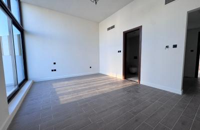 UNDER OP | Luxury 4BR Villa in Elie Saab Vie | MBR City