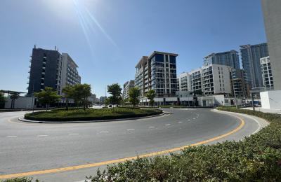 Modern Luxury 1BR | Stylish Living in Meydan