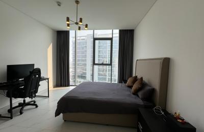 Luxury 1BR Apartment | Water View | District One