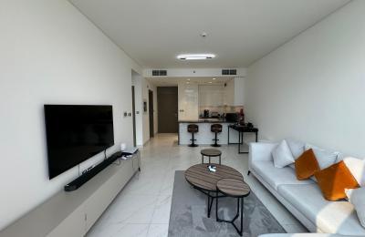 Luxury 1BR Apartment | Water View | District One