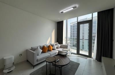Luxury 1BR Apartment | Water View | District One