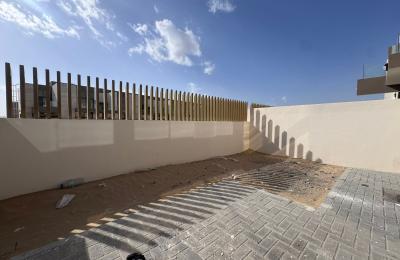 Elie Saab Luxury Villa | Corner Unit | Below OP Price