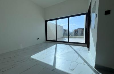 Elie Saab Luxury Villa | Corner Unit | Below OP Price