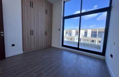 Elie Saab Luxury Villa | Corner Unit | Below OP Price